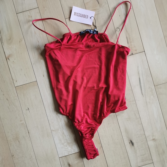 NWT Missguided Red Bodysuit Square Neck Size 12 - Picture 4 of 6